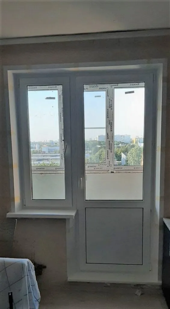 Установка профиля Wintech ISOTECH 535 в кирпичном доме