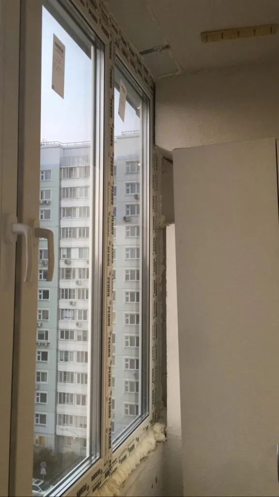 Установка окна профиля Rehau 70